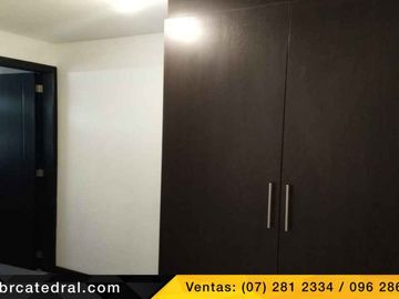 Casa de venta en Miraflores - Sinincay – código:15916