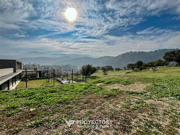 Sitio en venta en Lo Barnechea
