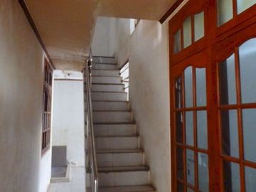 Rumah Luas Mewah Siap Huni di Komplek Banyu Biru Ciwastra,Kota Bandung