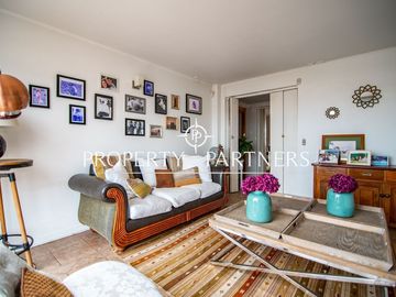 Acogedora casa con inmejorable ubicación.