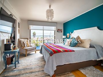 Acogedora casa con inmejorable ubicación.