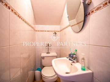 Acogedora casa con inmejorable ubicación.