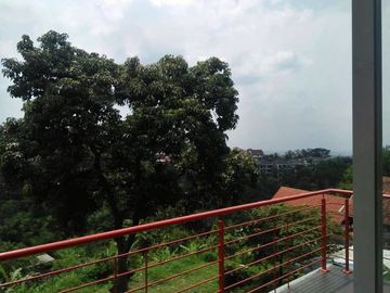 Rumah Villa @Dago Dekat Kawasan Dago, Cigadung, Tubagus Ismail, Dipatiukur dan Cimbuleuit