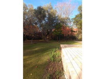 VENDE CASA EN LA PUNTILLA ZONA CORTIJO