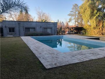 VENDE CASA EN LA PUNTILLA ZONA CORTIJO