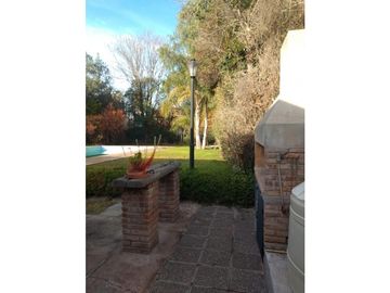 VENDE CASA EN LA PUNTILLA ZONA CORTIJO