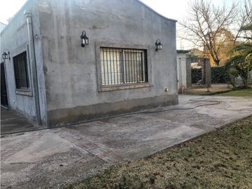 VENDE CASA EN LA PUNTILLA ZONA CORTIJO