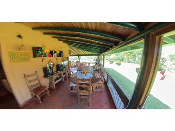 VENTA FINCA 8000mts 250 construidos Parcelación abierta La Ceja