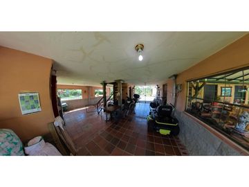 VENTA FINCA 8000mts 250 construidos Parcelación abierta La Ceja