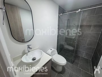 apartamento en arriendo en  calle larga. Cod A72099