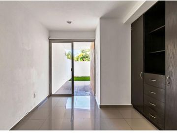 VENDO EXCELENTE DEPARTAMENTO DE 3 RECAMARAS PRIMER PISO EN TAINA RESIDENCIAL