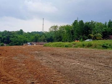 50 Jt-an Dekat Puskesmas Pagiyanten Tegal SHM