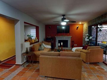 Casa en Venta en San Miguel de Allende, Fraccionamiento El Huizache, Guanajuato.