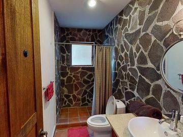 Casa en Venta en San Miguel de Allende, Fraccionamiento El Huizache, Guanajuato.