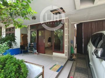 Rumah Mewah di Bukit Gading Villa Kelapa Gading, Lingkungan Elite & Strategis