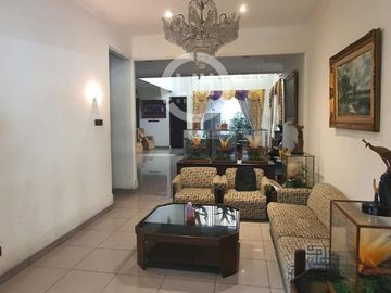 Rumah Mewah di Bukit Gading Villa Kelapa Gading, Lingkungan Elite & Strategis