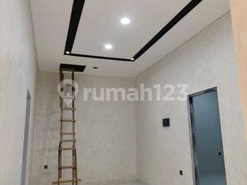 Jual Rumah Taman Surya 5