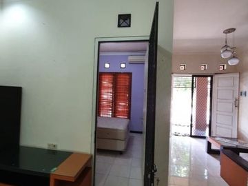 Rumah FullFurnish Turun Harga!! Siap Huni di Ketintang Surabaya