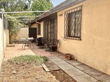 Casa en Venta en Camino El Alba / Cardenal Newman