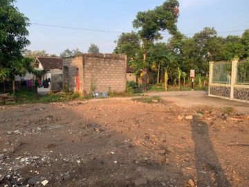 Rumah proses bangun Babadan Purwomartani Klasan Sleman Yogyakarta