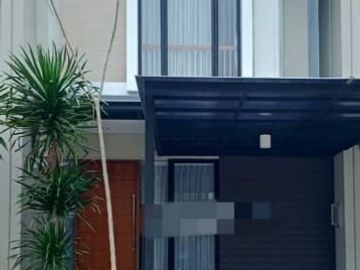 Rumah minimalis Northwes Hill Hadap selatan Full Furnished
