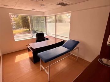 OFICINA IDEAL CLINICA,1 PABELLON/ 5 BOX, HOTEL MARRIOTT.