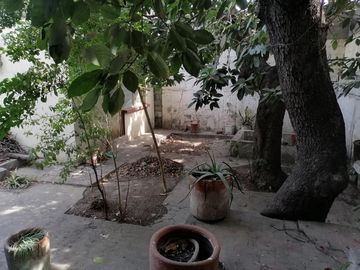 CASA EN VENTA EN COL. INDUSTRIAL EN MONTERREY