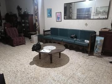 CASA EN VENTA EN COL. INDUSTRIAL EN MONTERREY