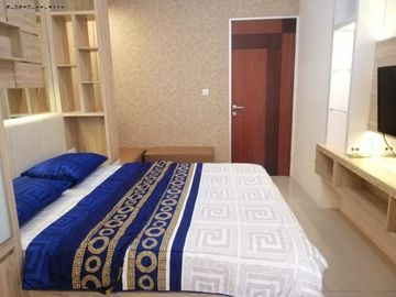 Apt. Gunawangsa Merr View Pool Full Furnished Okkra