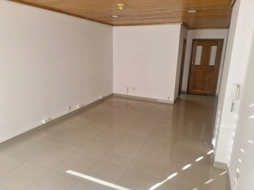 oficina en arriendo en internacional. Cod A3579