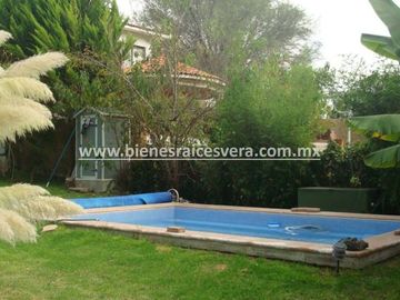 CASA EN VENTA EN TEQUISQUIAPAN AMALIA EN CLUB DE GOLF