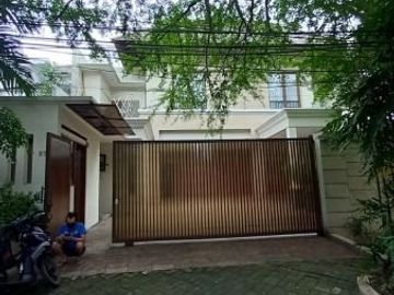 Rumah Sewa Mewah Fully Furnish Di Kebayoran Baru