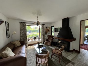 Arrendamos Excelente Casa en Loteo La Reina