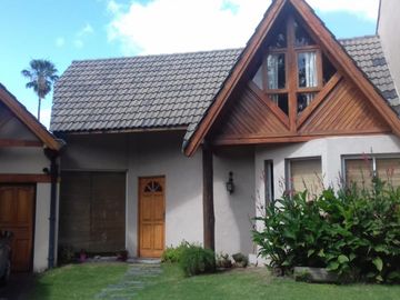 Casa en Barrio Cerrado
