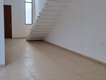 Casa en Venta en Privada Residencial - Zona Country