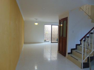 casa en venta en crespo. Cod V91603
