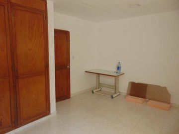 casa en venta en crespo. Cod V91603