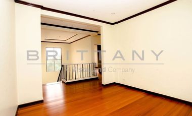 House and Lot - Portofino Vista Alabang.