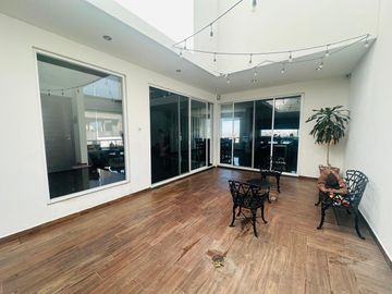 VENTA DE CASA EN VILLA MAGNA
