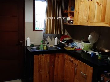 Dijual Rumah Asri Siap Huni Lay Out luas Dalam Cluster Bintaro