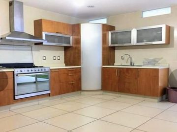 CASA EN VENTA MILENIO III, CON RECAMARA EN PLANTA BAJA