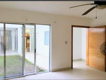 CASA EN VENTA MILENIO III, CON RECAMARA EN PLANTA BAJA