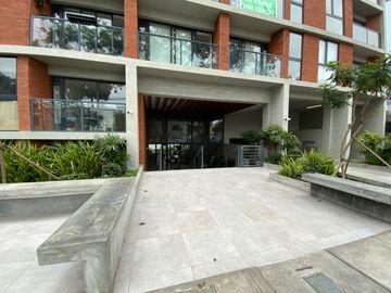 NEGOCIABLE
Este espectacular departamento, certificado LEED y diseñado con altos estándares de ecoeficiencia, te ofrece mucho más que un simple lugar