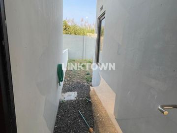 Hunian Modern Minimalis di Araya Denmoza Malang