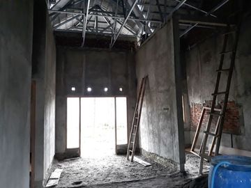 Rumah baru dengan tanah luas dekat ringin Purwomartani