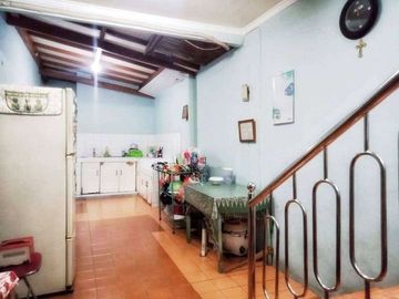 JUAL MURAH RUMAH ASRI LUAS 280 M, di Kompleks BILLYMOON - JAKARTA TIMUR