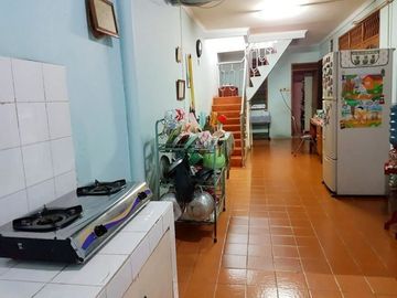 JUAL MURAH RUMAH ASRI LUAS 280 M, di Kompleks BILLYMOON - JAKARTA TIMUR