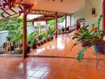 JUAL MURAH RUMAH ASRI LUAS 280 M, di Kompleks BILLYMOON - JAKARTA TIMUR