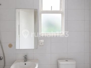 Dijual Rumah Siap Huni di Sevilla Park BSD City