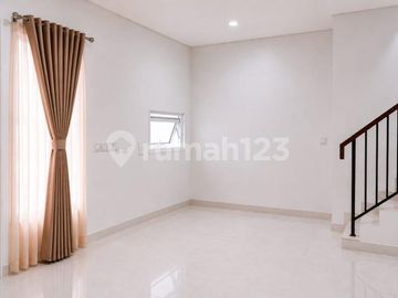 Dijual Rumah Siap Huni di Sevilla Park BSD City